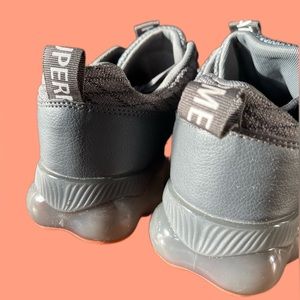 Men’s Sneakers